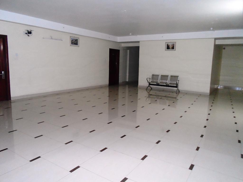 Hôtel Psr à Tirupati Extérieur photo